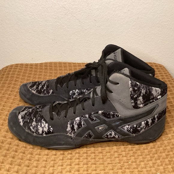 ASICS SnapDown Men's Wrestling Shoes US Size 11.5 Gray Black Camo J703J - Picture 1 of 10